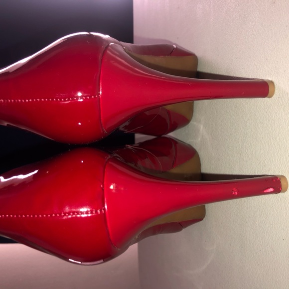 GIANNI BINI Hot Red Pumps Size 8 - Picture 2 of 11